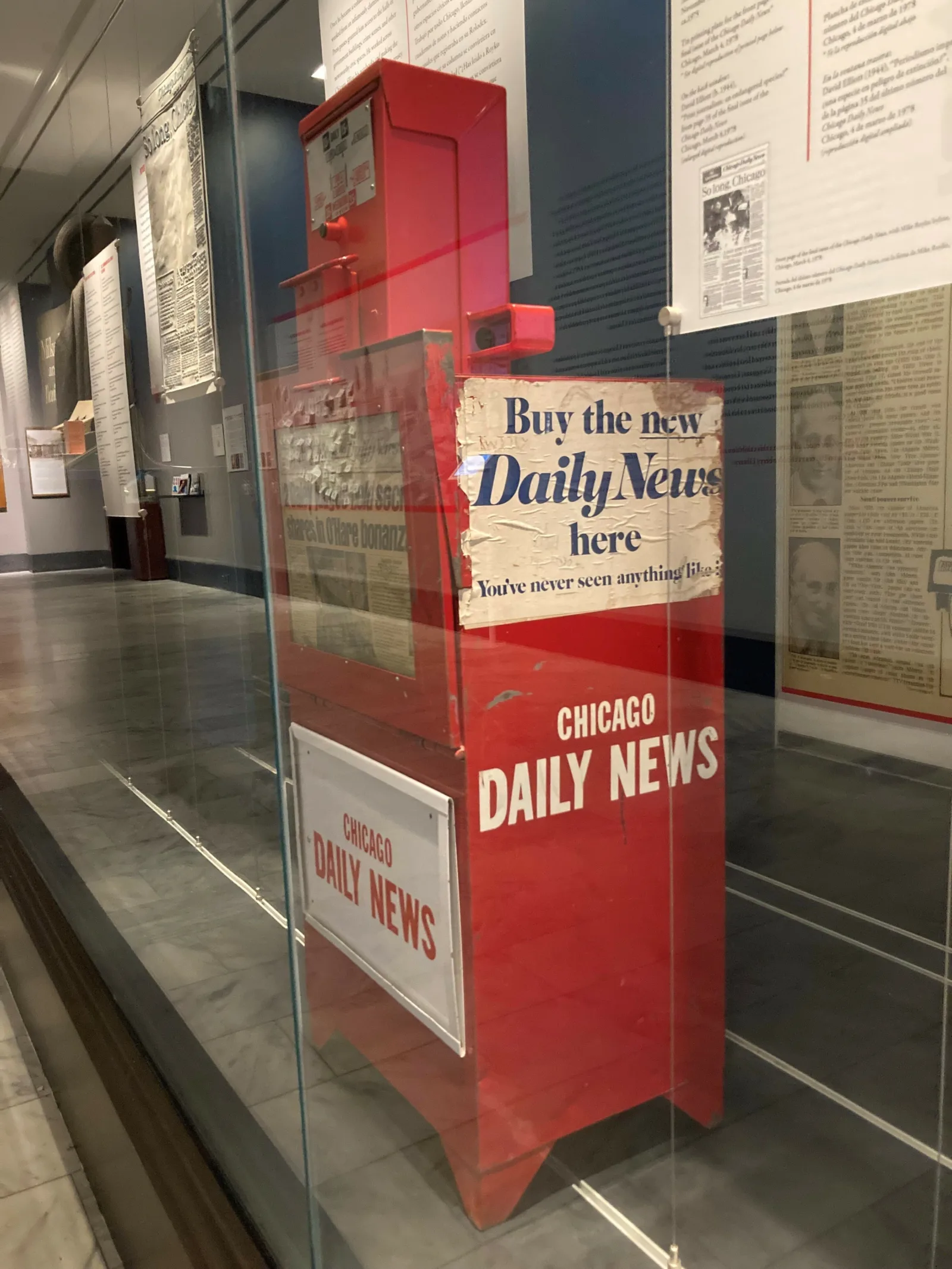 Daily News vending box