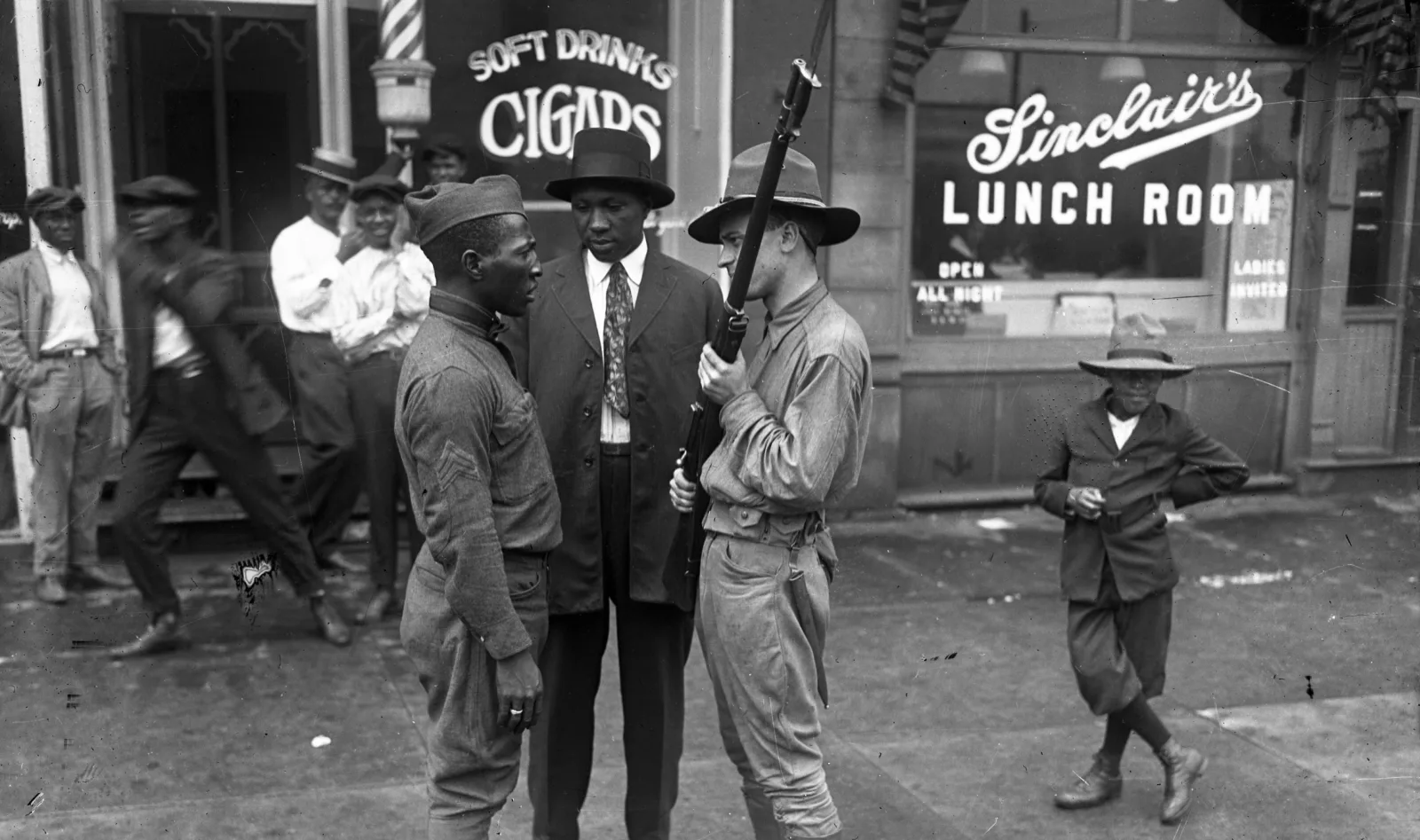 1919 race riots militia called in to quell violence